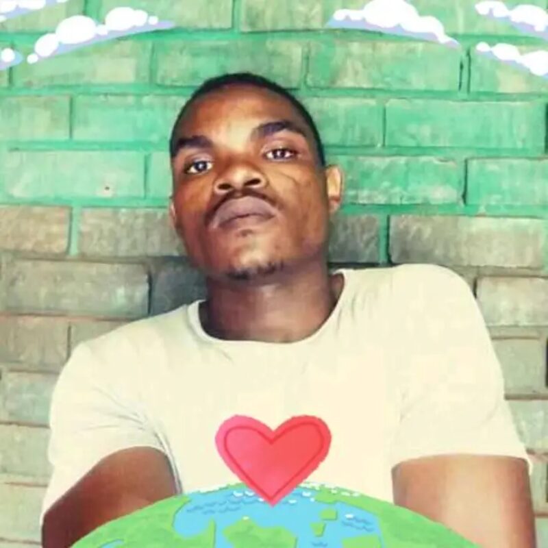 Profile picture of Elias677